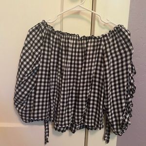 American Eagle off the shoulder top